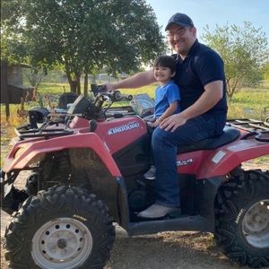 Meet your Posher, Aaron